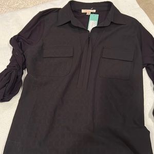 Skies are blue black collared top